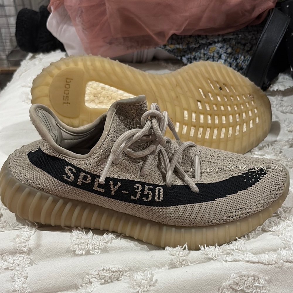 Yeezy Boost 350 V2 in Tan and Black